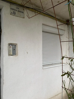 Se vinde cameră de locuit