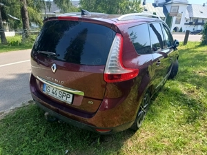 Renault Grand Scenic 3 2012, 1.6 dci, 7 locuri - imagine 5 Renault Grand Scenic 3 2012, 1.6 dci, 7 locuri - imagine 5