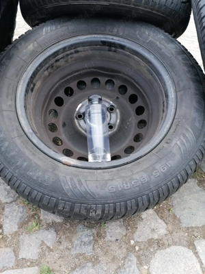 Vând 4 jenti echipate cu anvelope de iarnă  - imagine 4