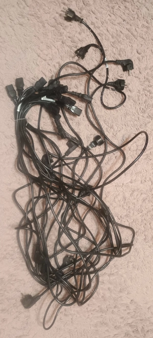 30x Cablu de alimentare negru Shucko IEC-320-C13 - imagine 3