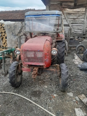 Vand tractor foarte bun functional