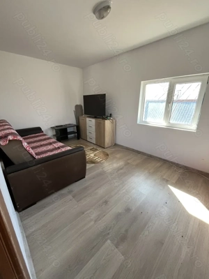 COMISION 0 Casa P+1 2 intrari 7 camere 4 bai teren total 861 mp Poroinica - imagine 2