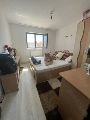 COMISION 0 Casa P+1 2 intrari 7 camere 4 bai teren total 861 mp Poroinica - imagine 5