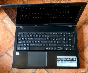 Laptop Acer Aspire E 15 AMD Dual core E2 generația 7