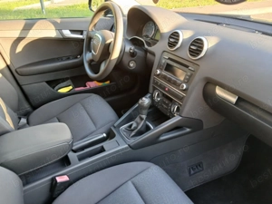 Audi A3 2011 Sportback 2.0TDI 140CP Euro5 - imagine 6