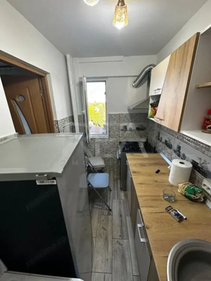 Garsoniera , Bloc reabilitat , Brancoveanu - imagine 4