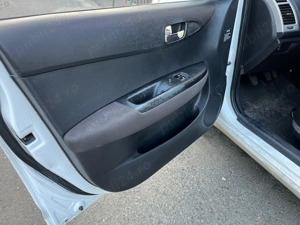 Hyundai I20 an 2010 - imagine 3