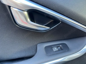 Volvo V40 Diesel Automat Negru - imagine 10