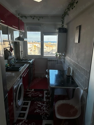 Inchiriez Apartament, 2 camere, zona centrala.