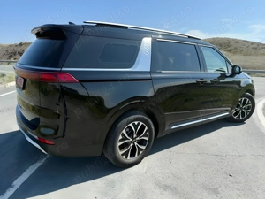 KIA Carnival 2023   9 Locuri Reale, Scaune Electrice, Bord Digital, Camere 360, Garantie 12 luni - imagine 2
