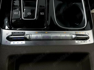 KIA Carnival 2023   9 Locuri Reale, Scaune Electrice, Bord Digital, Camere 360, Garantie 12 luni - imagine 8