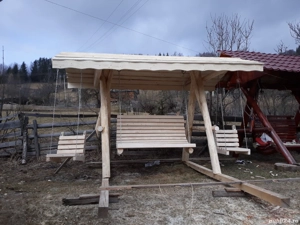 executam lucrări de acoperise terase 