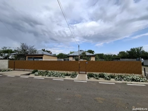 vând casă 150 de m 