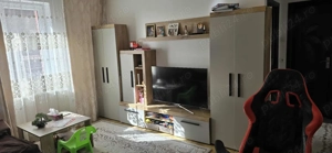 Vand apartamnet Lupeni . - imagine 7