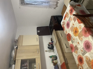 Casă de vânzare necesită câteva renovări - imagine 6