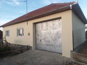 Vind casa in rabagani - imagine 2 Vind casa in rabagani - imagine 2