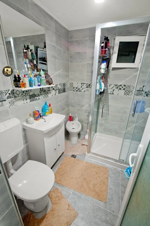 Vanzare casa in Galati, str.Traian, aproape de Shopping City, teren 370 mp - imagine 9