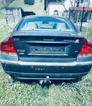 Dezmembrez volvo s60