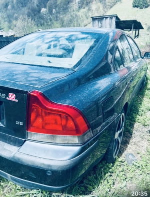 Dezmembrez volvo s60 - imagine 3