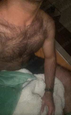 Un bărbat pentru o noapte palpitantă de neuitat