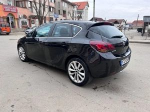 Opel Astra J 1.7 CDTI - imagine 7 Opel Astra J 1.7 CDTI - imagine 7