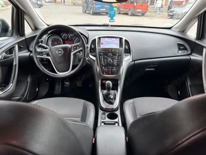 Opel Astra J 1.7 CDTI - imagine 6 Opel Astra J 1.7 CDTI - imagine 6