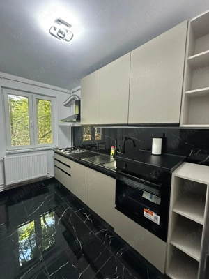 Apartament de vanzare - imagine 3