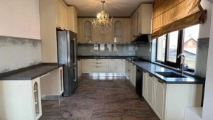 Vila de inchiriat la intersectia Pipera cu Iancu Nicolae - imagine 9