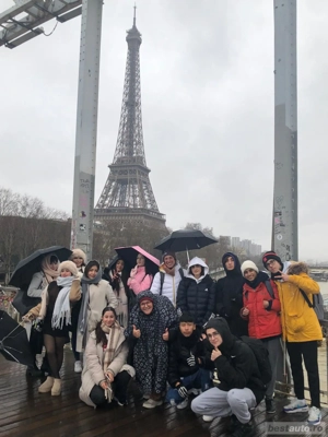 vacanta la paris franta