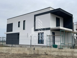 Duplex modern la cheie Covaci