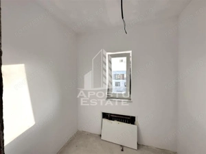 Jumatate de duplex cu 5 camere de vanzare, despartit, Dumbravita - imagine 11