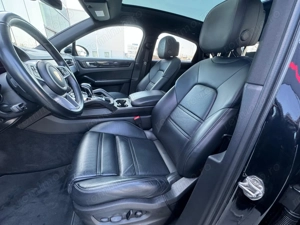 Porsche Cayenne - imagine 15