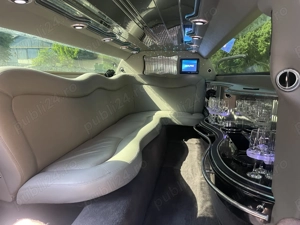 Vând limuzină americană VIP STRETCH Chrysler 300 C 3,5 benzină  - imagine 8