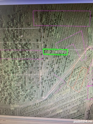 Vand teren in Livezeni.