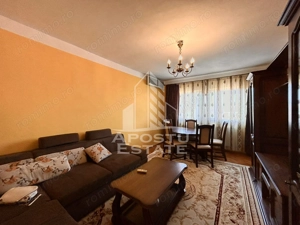 Apartament cu 2 camere, Central, Centrala Proprie