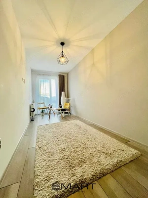 Apartament 3 camere decomandate zona Tractorul - imagine 3