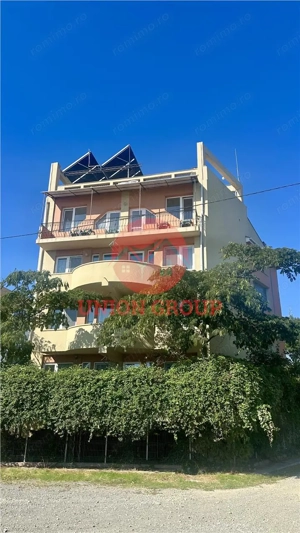 Pensiune Foarte Spatioasa cu Vedere Frontala la Mare, langa Pescaria lui Matei - imagine 2