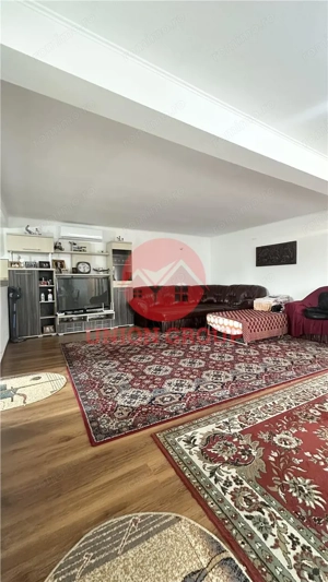 Casa de vanzare in Poiana cu Teren de 350 mp - imagine 2