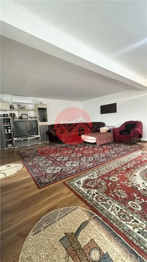 Casa de vanzare in Poiana cu Teren de 350 mp - imagine 11