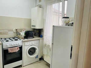 Vand garsonieră zona Vasile Aron 