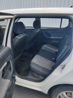 Skoda Fabia 2013, 1.2, benzina, imbunatatiri, 207000 km, navigatie, camera mansalier 3600 Eur - imagine 4 Skoda Fabia 2013, 1.2, benzina, imbunatatiri, 207000 km, navigatie, camera mansalier 3600 Eur - imagine 4