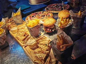 Angajăm Ajutor Bucătar Salate în Bucătărie (Restaurant București) - imagine 2