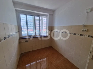 Apartament 2 camere de vanzare Obor balcon luminos acces rapid - imagine 7