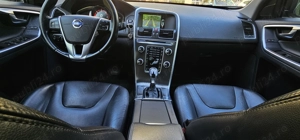 Volvo XC 60 4x4 D5AWD Summum - imagine 9