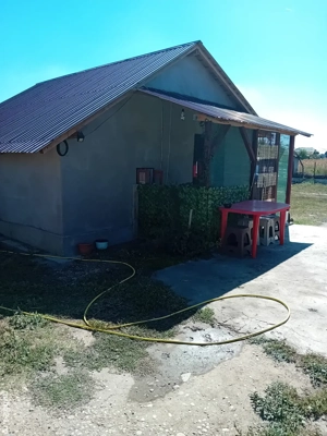 vând casuta super ofertă citește bine anunțul