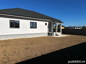 Casa individuala cu 4 camere de vanzare in localitatea Sag, zona Manastire - imagine 7