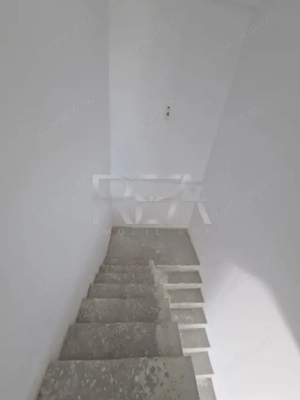 Duplex compus din două case la 1,3 kilometri de stația de metrou Nicolae Teclu  - imagine 9
