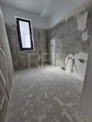 Duplex compus din două case la 1,3 kilometri de stația de metrou Nicolae Teclu  - imagine 19