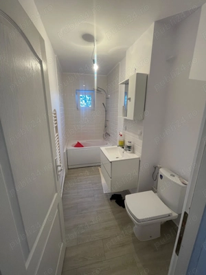 Apartament cu două camere de vânzare  - imagine 3