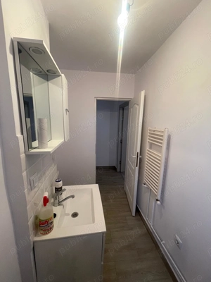 Apartament cu două camere de vânzare  - imagine 4
